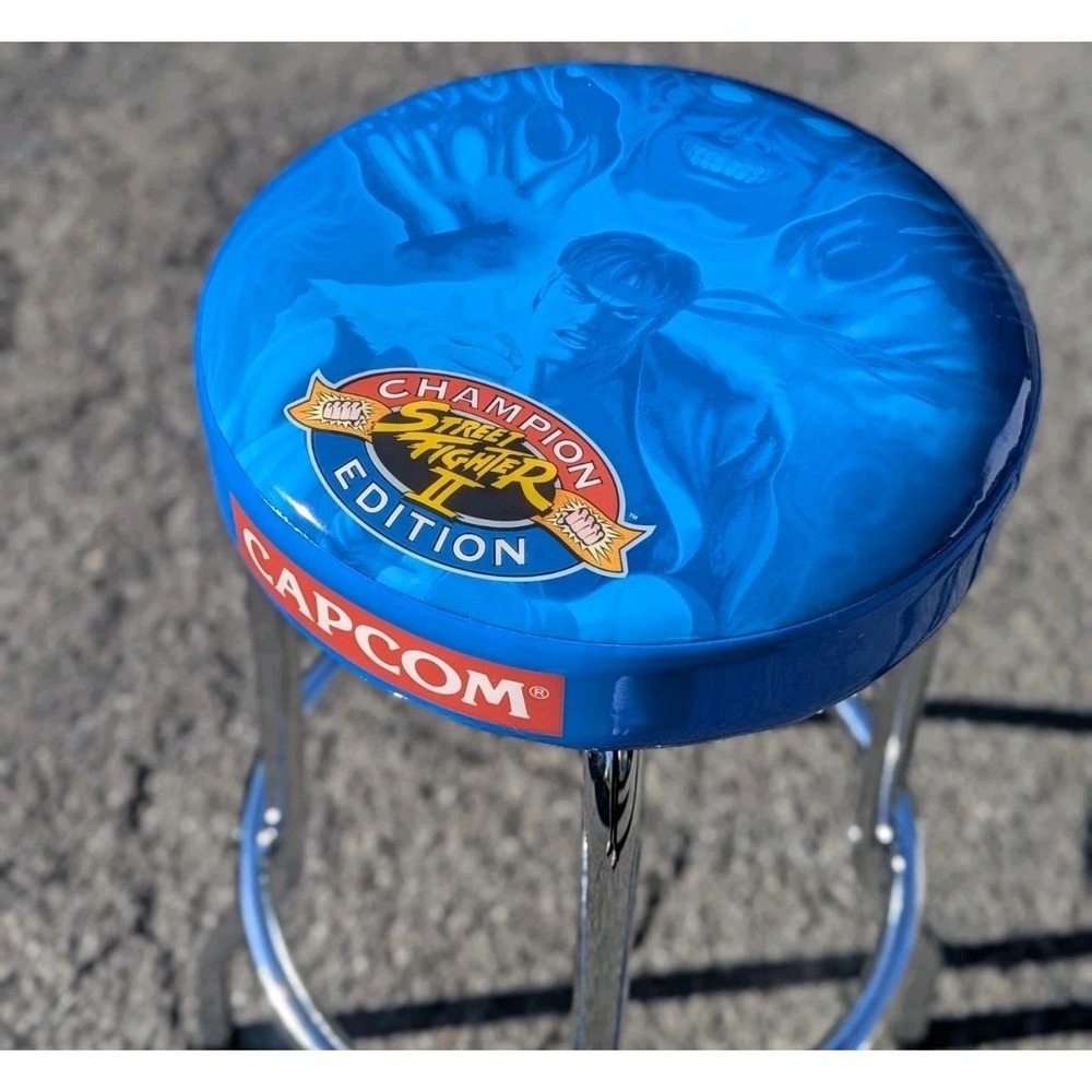 Retro Gaming Arcade Capcom Street Fighter II Champion Edition Bar Stool 29"